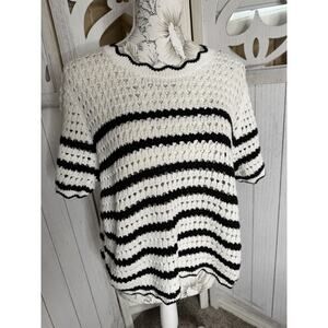 NEW! Gap Crochet Stripe Top Black & White Cottage Classic Knit Size Large